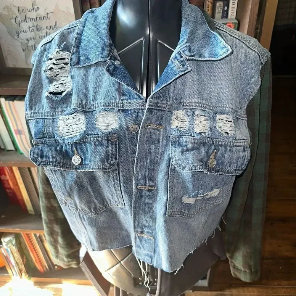 Bridge by Gly distressed S checked sleeve normcore jean jacket
